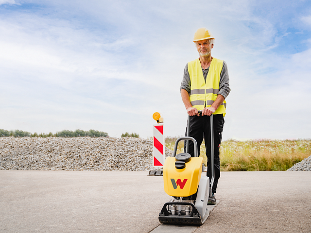 Виброплита бензиновая Wacker Neuson
